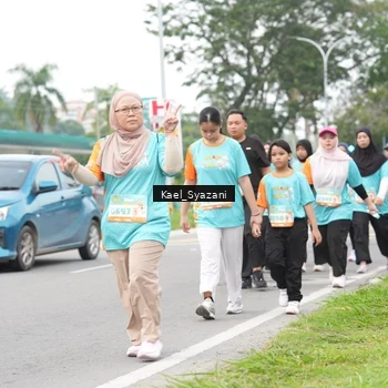 Runner Photo 8159158