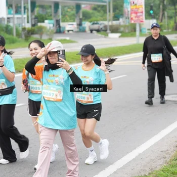 Runner Photo 8159165