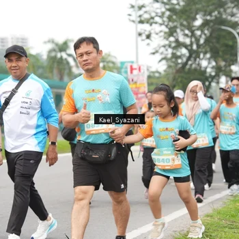Runner Photo 8159216