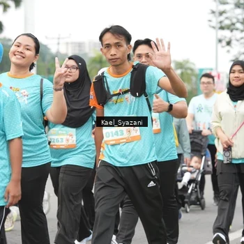 Runner Photo 8159221