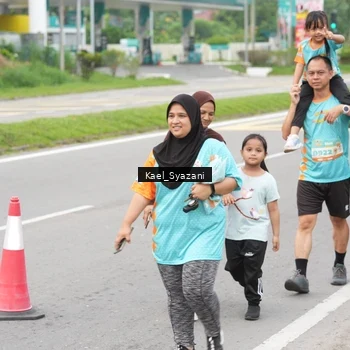 Runner Photo 8159253