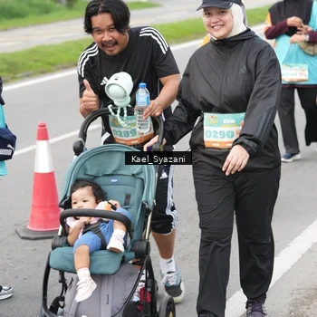 Runner Photo 8159275