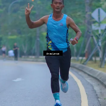 Runner Photo 8159303