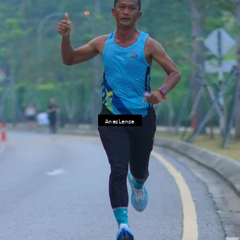 Runner Photo 8159305