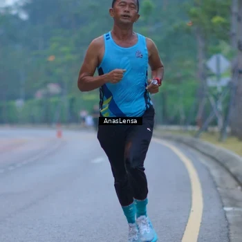 Runner Photo 8159309