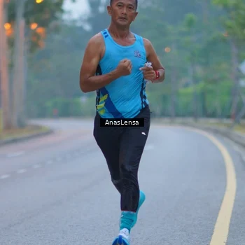 Runner Photo 8159316