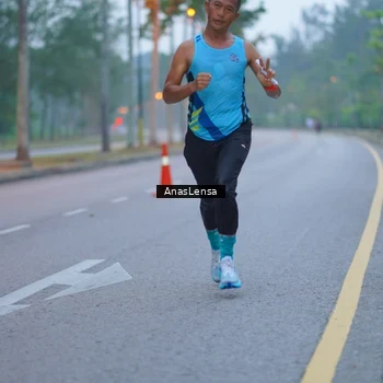 Runner Photo 8159318