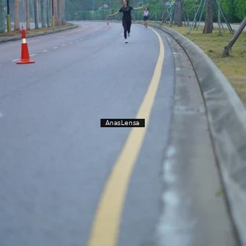 Runner Photo 8159329
