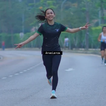Runner Photo 8159335