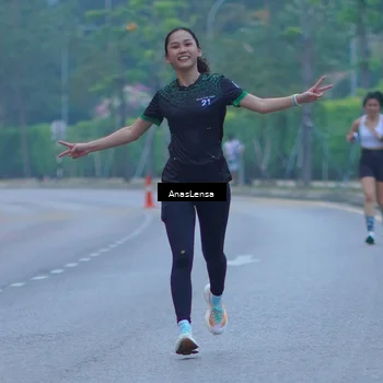 Runner Photo 8159338