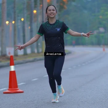 Runner Photo 8159345