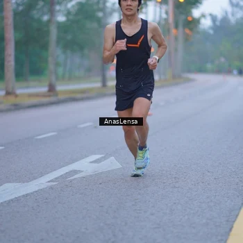 Runner Photo 8159396