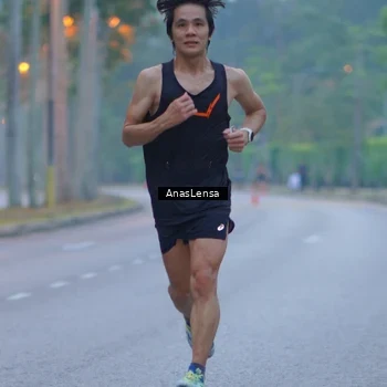 Runner Photo 8159399