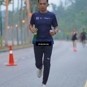 Runner Photo 8159408
