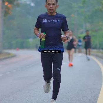 Runner Photo 8159410