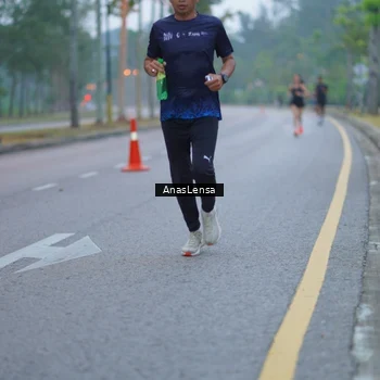 Runner Photo 8159421