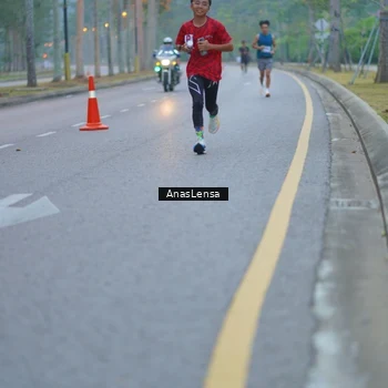 Runner Photo 8159441