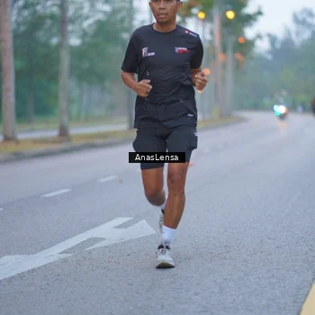 Runner Photo 8159442