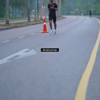 Runner Photo 8159477