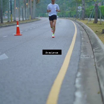 Runner Photo 8159506