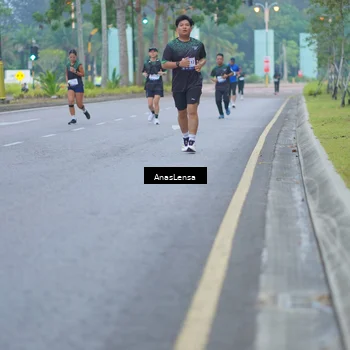 Runner Photo 8159574