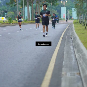Runner Photo 8159578