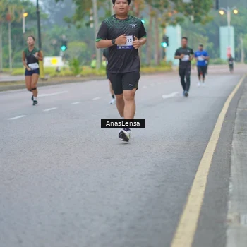 Runner Photo 8159585