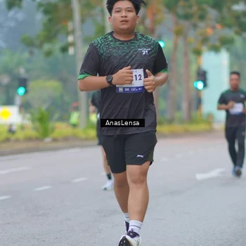 Runner Photo 8159586