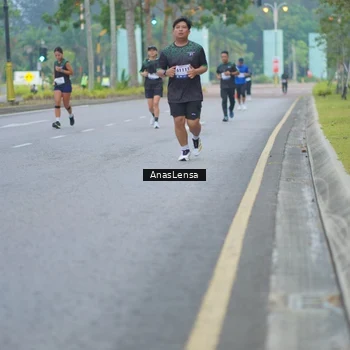 Runner Photo 8159587