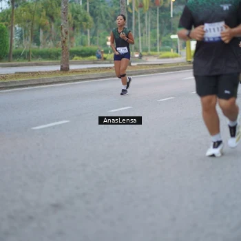 Runner Photo 8159589