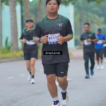 Runner Photo 8159590