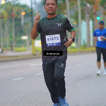 Runner Photo 8159609