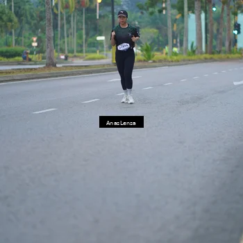 Runner Photo 8159618