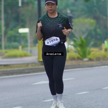 Runner Photo 8159620