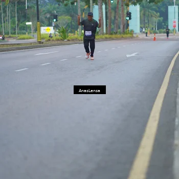 Runner Photo 8159629