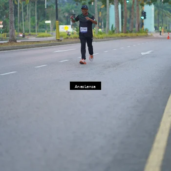 Runner Photo 8159635