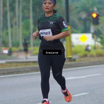 Runner Photo 8159653