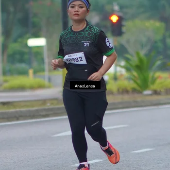 Runner Photo 8159654