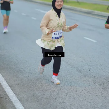 Runner Photo 8159708