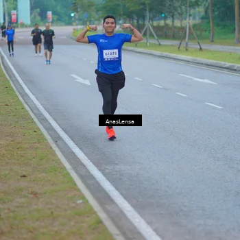 Runner Photo 8159718
