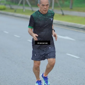 Runner Photo 8159736