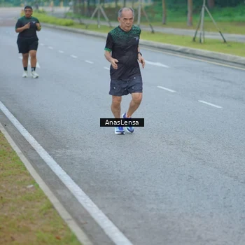 Runner Photo 8159738