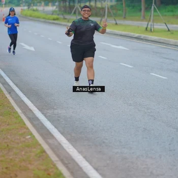 Runner Photo 8159743