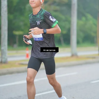 Runner Photo 8159763
