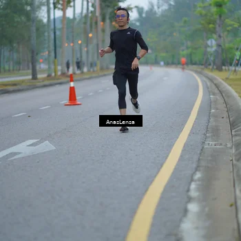 Runner Photo 8159805