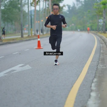 Runner Photo 8159832
