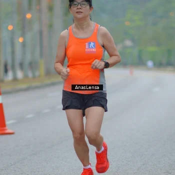 Runner Photo 8159835
