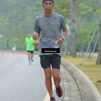 Runner Photo 8159846