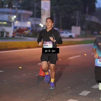 Runner Photo 8159875