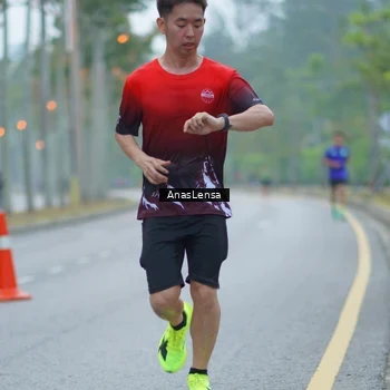 Runner Photo 8159923